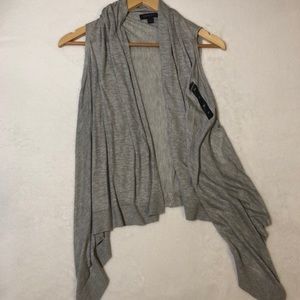 Banana Republic - Gray Sleeveless Cardigan